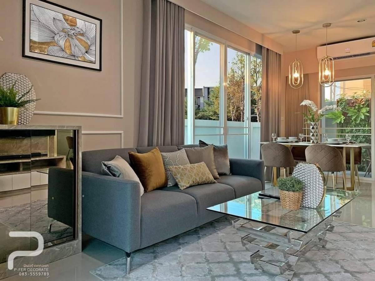 ให้เช่าทาวน์โฮมพระราม 5 ราชพฤกษ์ บางกรวย : ปล่อยเช่า บ้านทาวโฮมส์ 3 ชั้น หลังมุม ตกแต่งครบหมู่บ้านฟลอร่าติวานนท์ 👉 3 ห้องนอน 3 ห้องน้ำ 1 ห้องทำงาน  และพื้นที่ห้องครัวขนาดใหญ่👉 จอดรถในร่มได้ 2 คัน