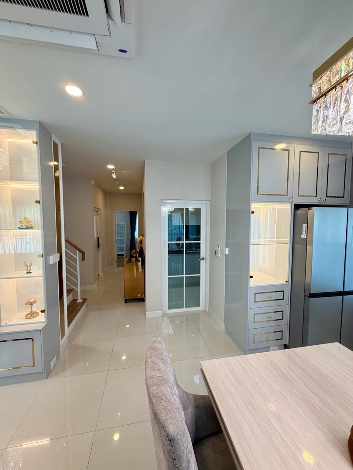 ให้เช่าบ้านปทุมธานี รังสิต ธรรมศาสตร์ : 📍เช่า 𝗖𝗲𝗻𝘁𝗿𝗼 𝗣𝗵𝗮𝗵𝗼𝗹-𝗩𝗶𝗯𝗵𝗮𝘃𝗮𝗱𝗶 𝟮 เซนโทร พหลฯ-วิภาวดี 2