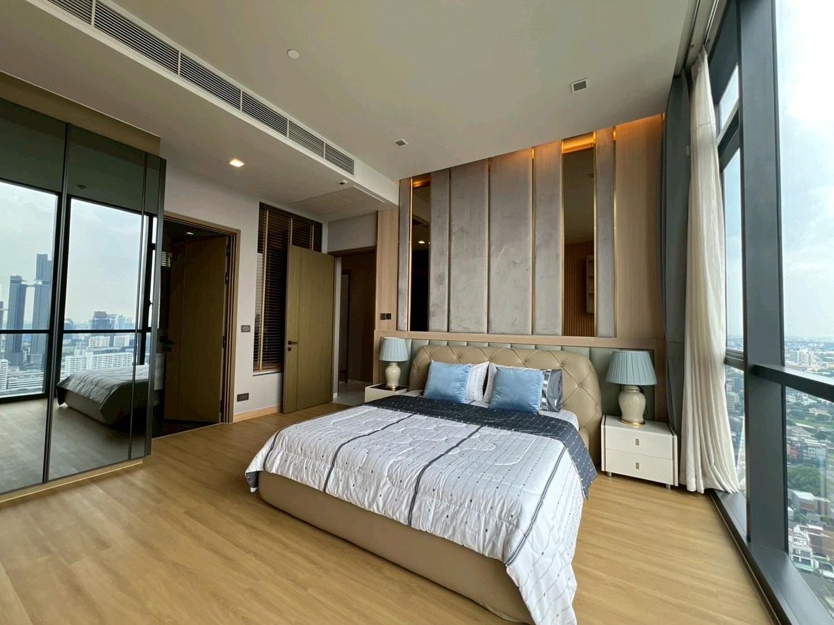 ให้เช่าคอนโดสุขุมวิท อโศก ทองหล่อ : The Monument TThonglo 3 bedrooms 