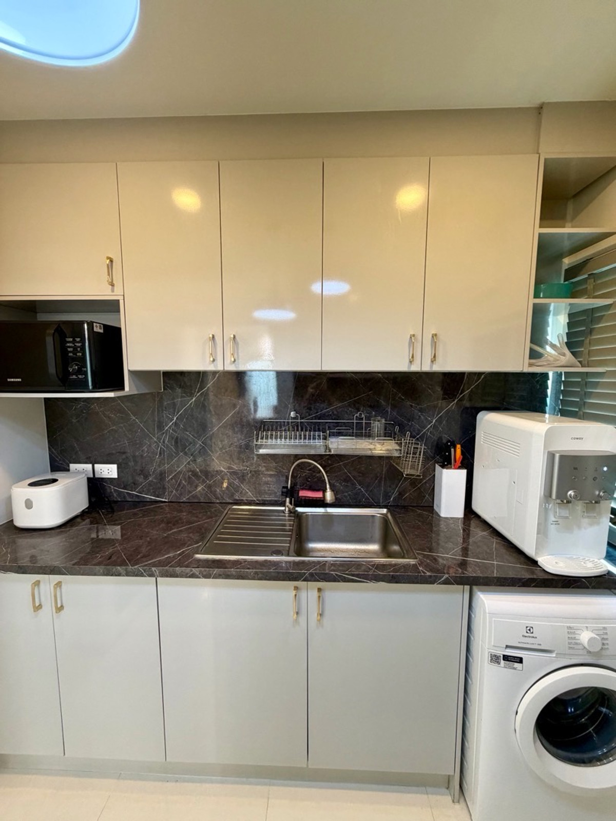 ให้เช่าบ้านปทุมธานี รังสิต ธรรมศาสตร์ : 📍เช่า 𝗖𝗲𝗻𝘁𝗿𝗼 𝗣𝗵𝗮𝗵𝗼𝗹-𝗩𝗶𝗯𝗵𝗮𝘃𝗮𝗱𝗶 𝟮 เซนโทร พหลฯ-วิภาวดี 2