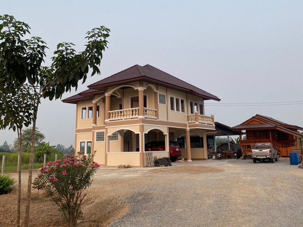 ขายที่ดินสุโขทัย : ขายด่วน บ้านสวยที่ดินทำเลดีติดถนน น้ำไม่ท่วน เนื้อที่ 4 ไร่ 41.5 ตารางวา จ.สุโขทัย