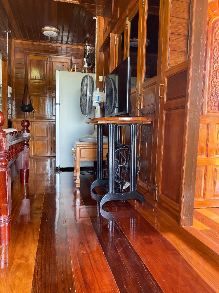 ขายที่ดินสุโขทัย : ขายด่วน บ้านสวยที่ดินทำเลดีติดถนน น้ำไม่ท่วน เนื้อที่ 4 ไร่ 41.5 ตารางวา จ.สุโขทัย