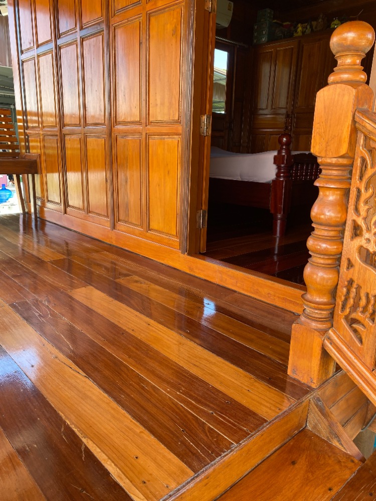 ขายที่ดินสุโขทัย : ขายด่วน บ้านสวยที่ดินทำเลดีติดถนน น้ำไม่ท่วน เนื้อที่ 4 ไร่ 41.5 ตารางวา จ.สุโขทัย