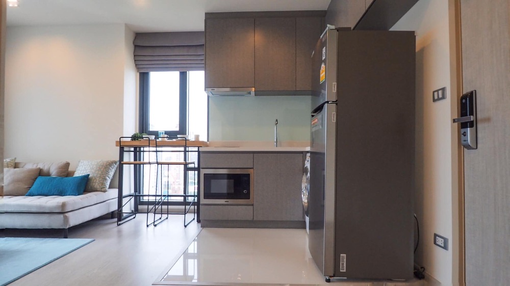 For RentCondoOnnut, Udomsuk : 📌For RENT | Rhythm Sukhumvit36-38- 1BR (50sqm) 38,000 THB