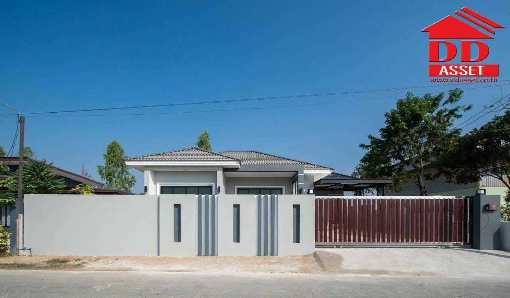 For SaleHouseNakhon Sawan : House for sale in Nakhon Sawan Province, near the city center, Makro Nakhon Sawan, code: H8128