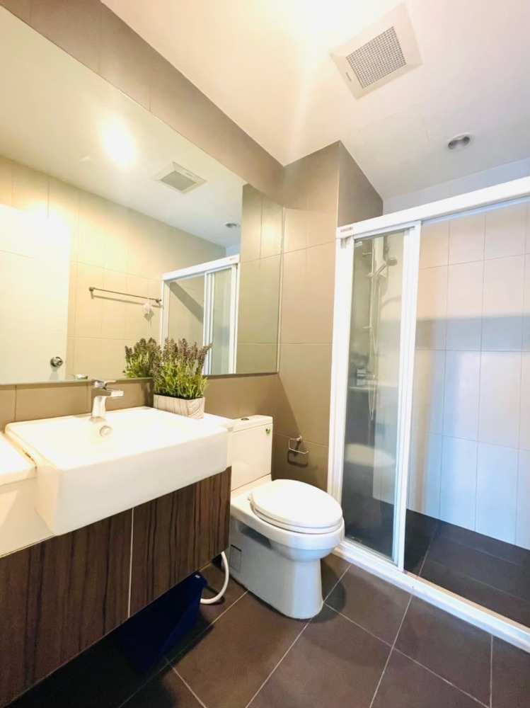 For RentCondoRatchadapisek, Huaikwang, Suttisan : 💥ST-5318💥Centric Huai Khwang Station 👉Line : @mastercondo