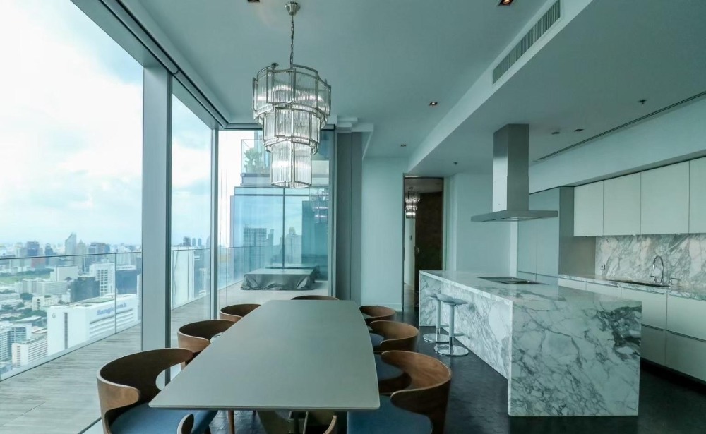 ขายคอนโดสาทร นราธิวาส : LTHC11188-CONDO FOR SALE Ritz Carlton Residences Size 263 sqm. 2 beds 2 baths Near BTS Chong Nonsi ONLY 99 MB.