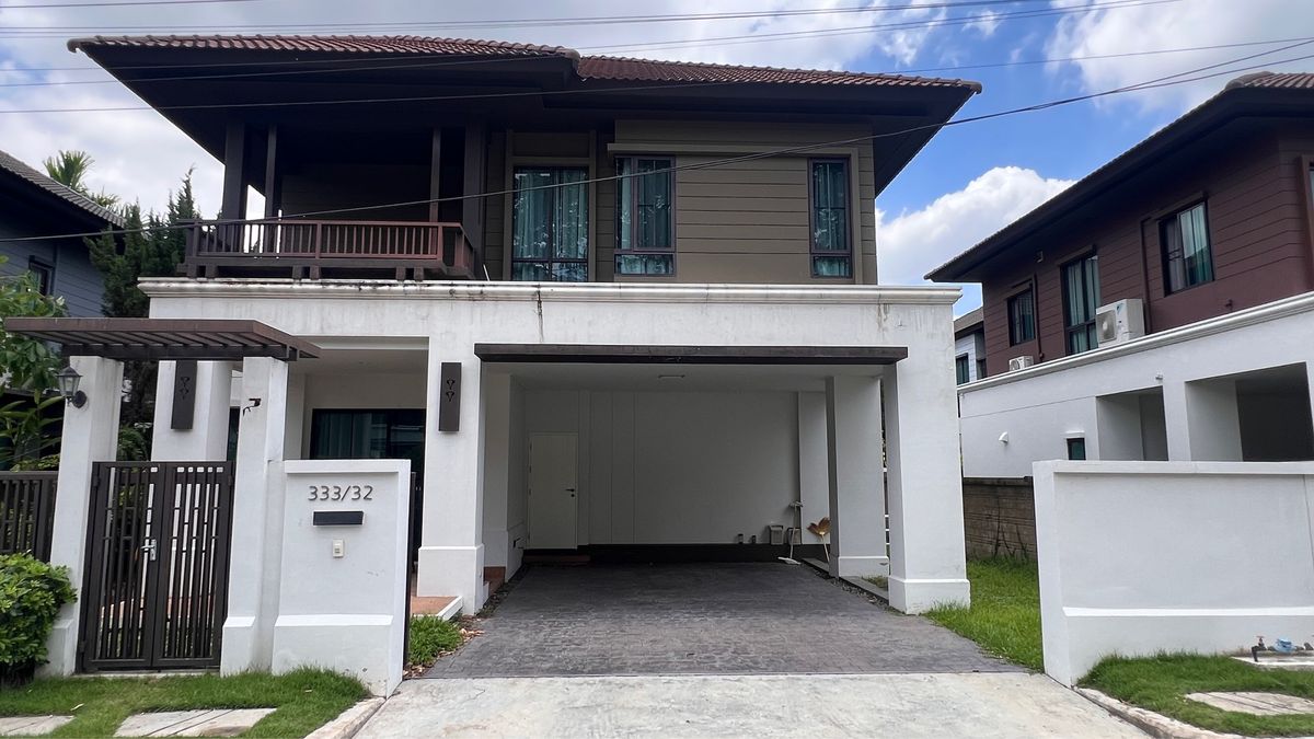 For SaleHouseChiang Mai : For sale with tenant, Krokarn Village, Setthasiri, San Sai, Chiang Mai, near the city, selling at the cheapest price in the project, call 082-3899314 (Boo)
