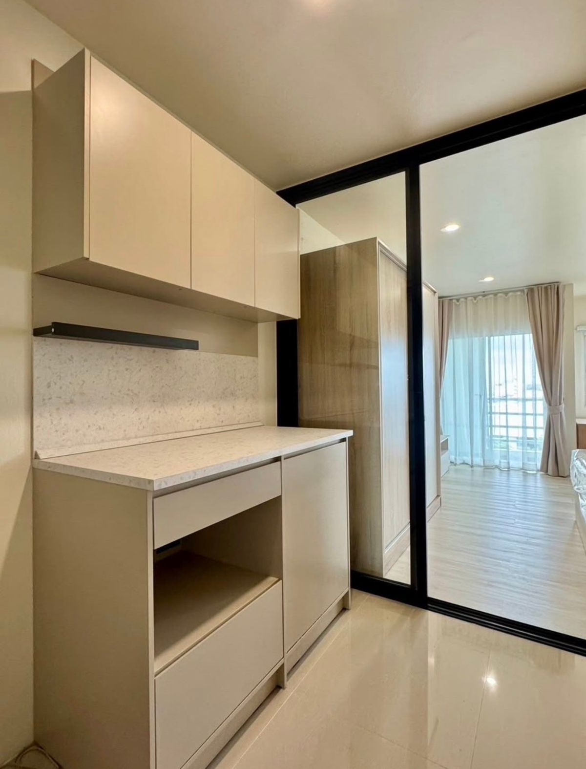 ขายคอนโดลาดพร้าว เซ็นทรัลลาดพร้าว : 🎡คอนโดรัชดาเพรสทีจ ใจกลางเมืองย่านห้วยขวาง-ลาดพร้าว