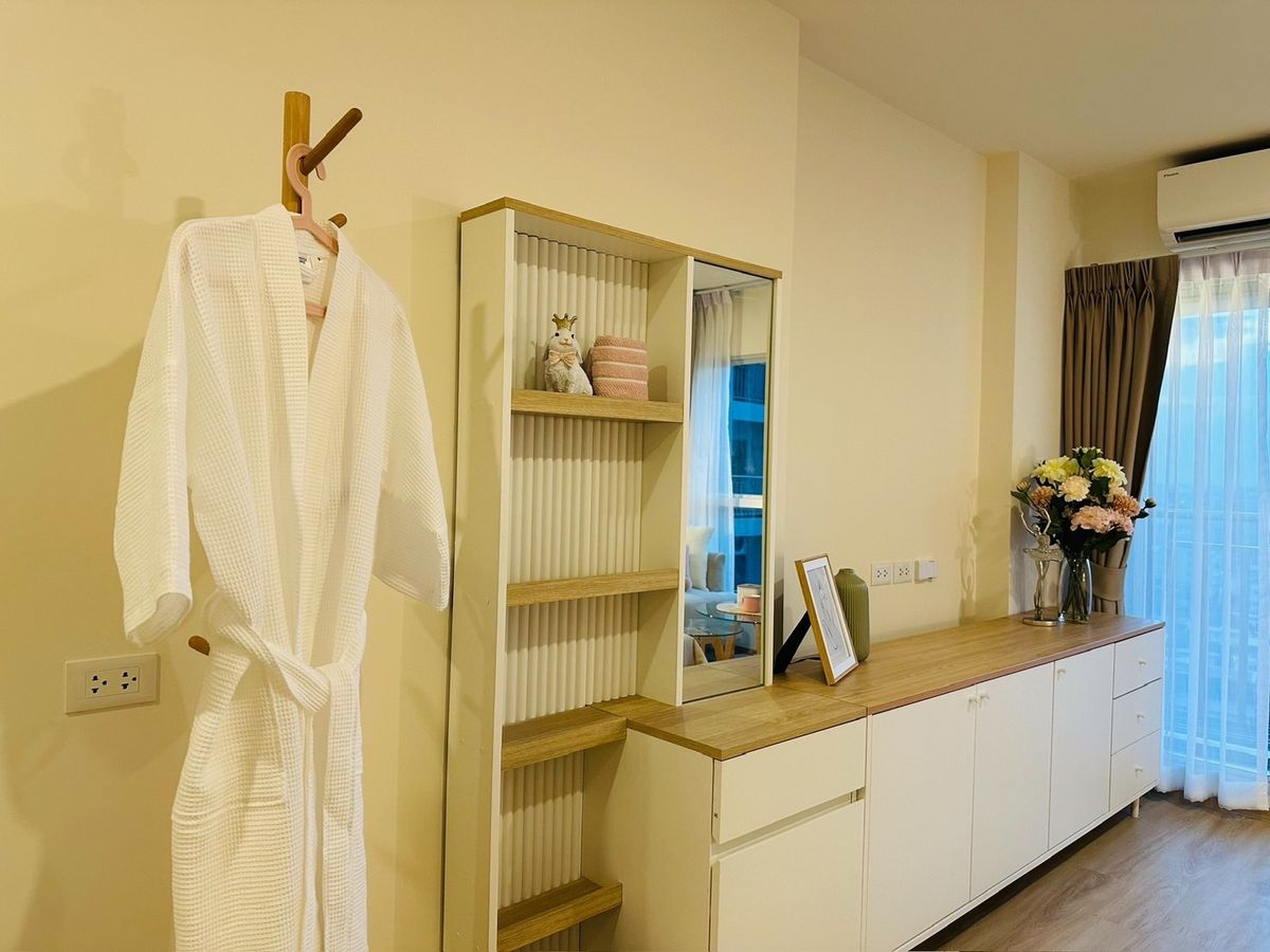 ขายคอนโดปิ่นเกล้า จรัญสนิทวงศ์ : ขาย ลุมพินี วิลล์ จรัญ ไฟฉาย สตูดิโอ 25ตรม ห้องใหม่ มือหนึ่ง ฟรีเฟอร์ฯ ผ้าม่าน แอร์ Digital Door Lock คอนโดใกล้ MRT จรัญ13 MRT ไฟฉาย ศิริราช