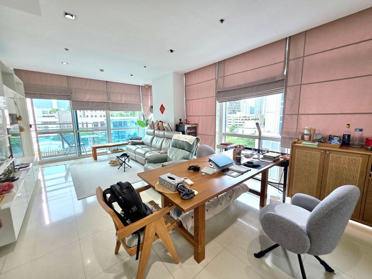 ขายคอนโดวิทยุ ชิดลม หลังสวน : Athenee Residence 2bed for sell:  2bed 2bath 131.77sqm. 35,600,000 Am: 0656199198