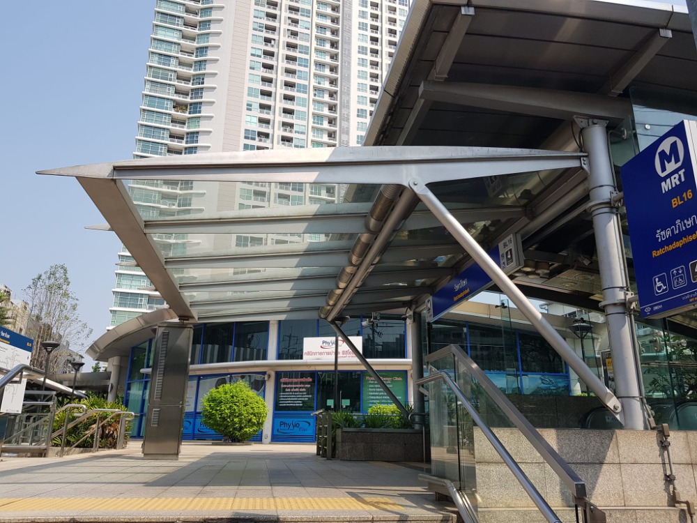 For RentCondoRatchadapisek, Huaikwang, Suttisan : 💥ST-1589💥Rhythm Ratchada  👉Line : @mastercondo