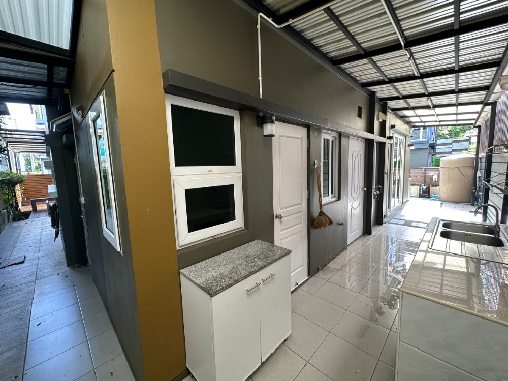 ขายบ้านลาดพร้าว เซ็นทรัลลาดพร้าว : เดอะ แกลเลอรี่ เฮ้าส์ แพทเทิร์น / 3 ห้องนอน (ขาย), The Gallery House Pattern / 3 Bedrooms (FOR SALE) TPM135