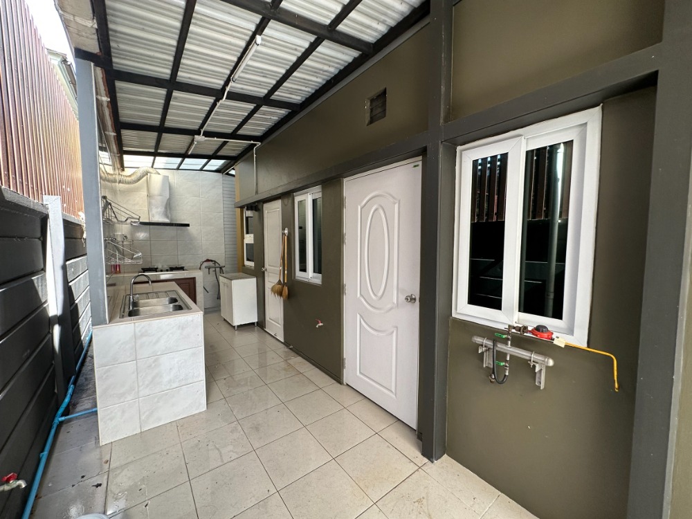 ขายบ้านลาดพร้าว เซ็นทรัลลาดพร้าว : เดอะ แกลเลอรี่ เฮ้าส์ แพทเทิร์น / 3 ห้องนอน (ขาย), The Gallery House Pattern / 3 Bedrooms (FOR SALE) TPM135