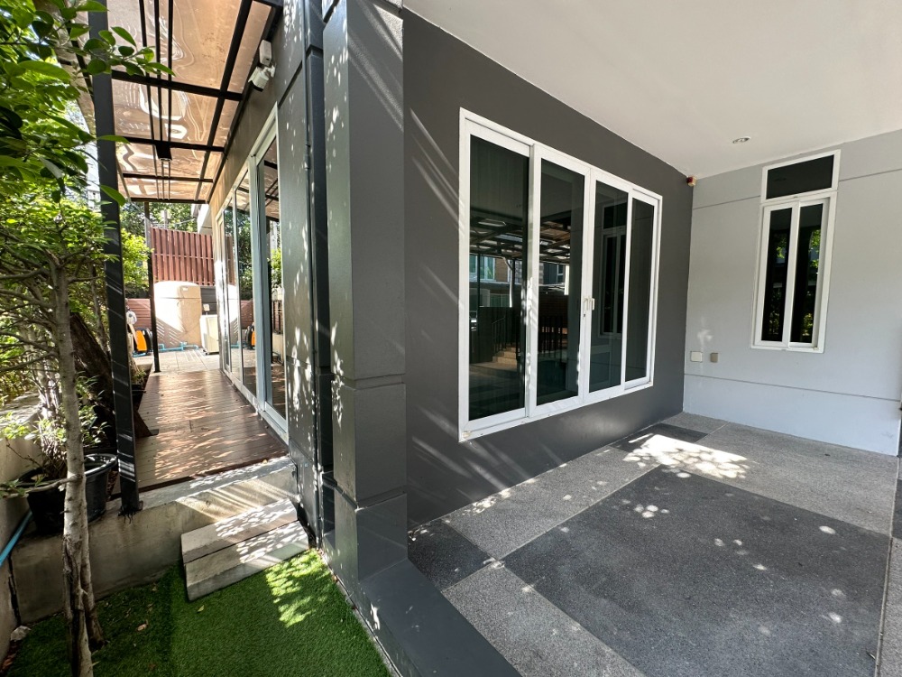 ขายบ้านลาดพร้าว เซ็นทรัลลาดพร้าว : เดอะ แกลเลอรี่ เฮ้าส์ แพทเทิร์น / 3 ห้องนอน (ขาย), The Gallery House Pattern / 3 Bedrooms (FOR SALE) TPM135