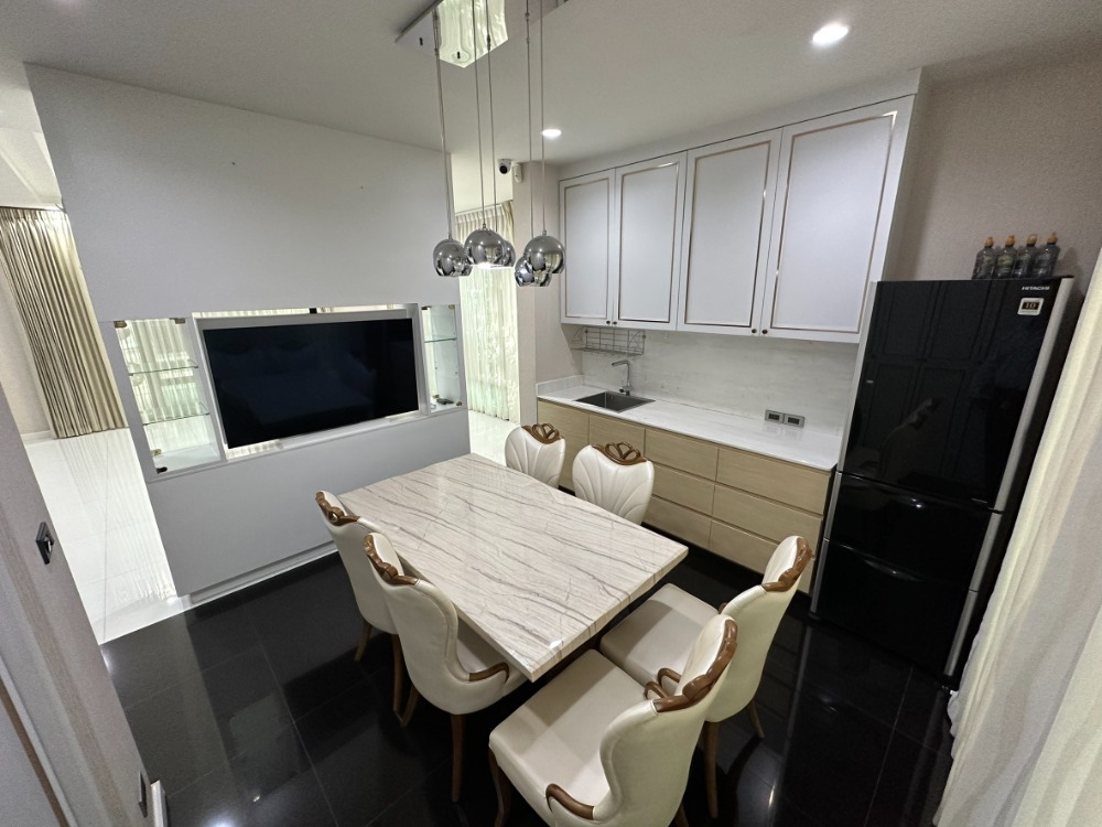 ขายบ้านลาดพร้าว เซ็นทรัลลาดพร้าว : เดอะ แกลเลอรี่ เฮ้าส์ แพทเทิร์น / 3 ห้องนอน (ขาย), The Gallery House Pattern / 3 Bedrooms (FOR SALE) TPM135