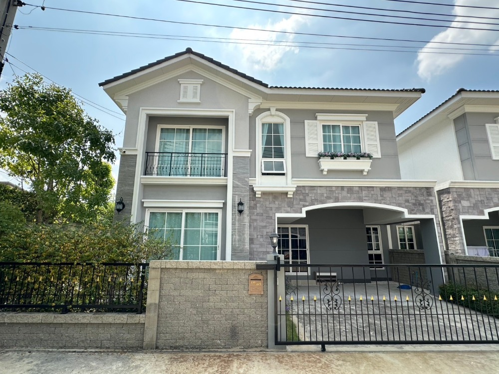 ขายบ้านปทุมธานี รังสิต ธรรมศาสตร์ : 💸 ผ่อนตรงไม่ง้อแบงก์! บ้านสวย พร้อมอยู่ แค่ดาวน์ 500,000 บาท เข้าอยู่ได้เลย! 💸
