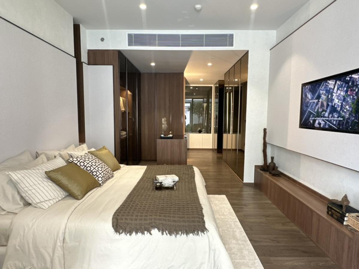 For SaleCondoSilom, Saladaeng, Bangrak : NEW‼️mock up 2 BED PLUS | Romm Convent | CALL : 0953569894