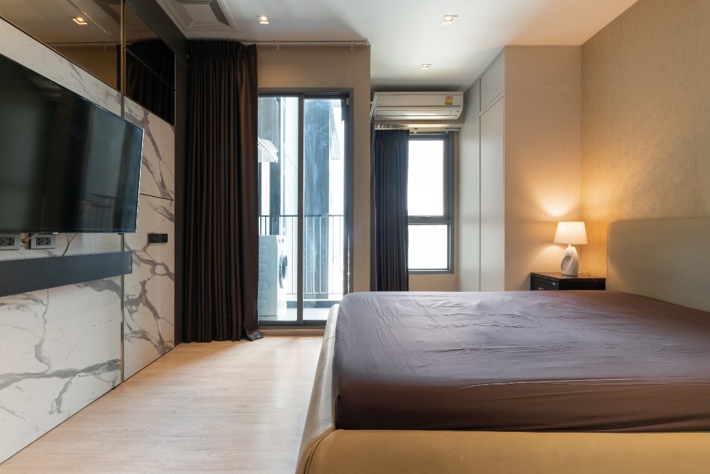 ขายคอนโดท่าพระ ตลาดพลู วุฒากาศ : Whizdom Station Ratchada Tha Phra【𝐒𝐄𝐋𝐋 & 𝐑𝐄𝐍𝐓】🔥คอนโดหรูใจกลางย่านรัชดา-ท่าพระ ใกล้ BTS สถานีท่าพระ ราคาไม่แพง🔥 ติดต่อไลน์ไอดี: @hacondo