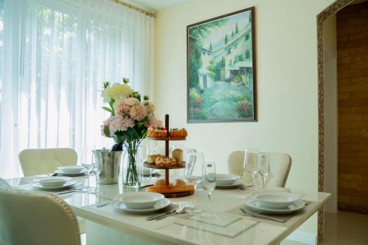 ขายบ้านพัทยา บางแสน ชลบุรี สัตหีบ : ขายบ้านโครงการ Silk Road พัทยา ชัยพฤกษ์ 2 ขนาด 1220 Sq.m  4 bed 4 bath เพียง 35,900,000 ติดต่อ 086-795-9997 จิมมี่