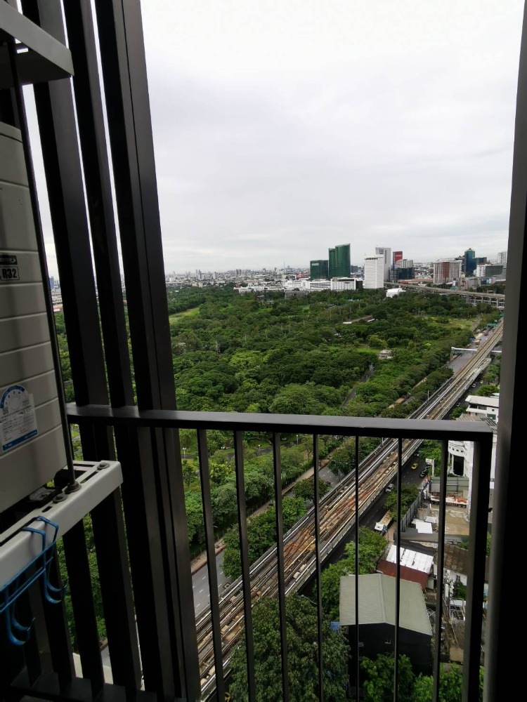 ให้เช่าคอนโดสะพานควาย จตุจักร : The Line จตุจักร-หมอชิต 🌳 วิวสวน 1 Bedroom ชั้นสูง📞 Line : @pukkhome (with @)