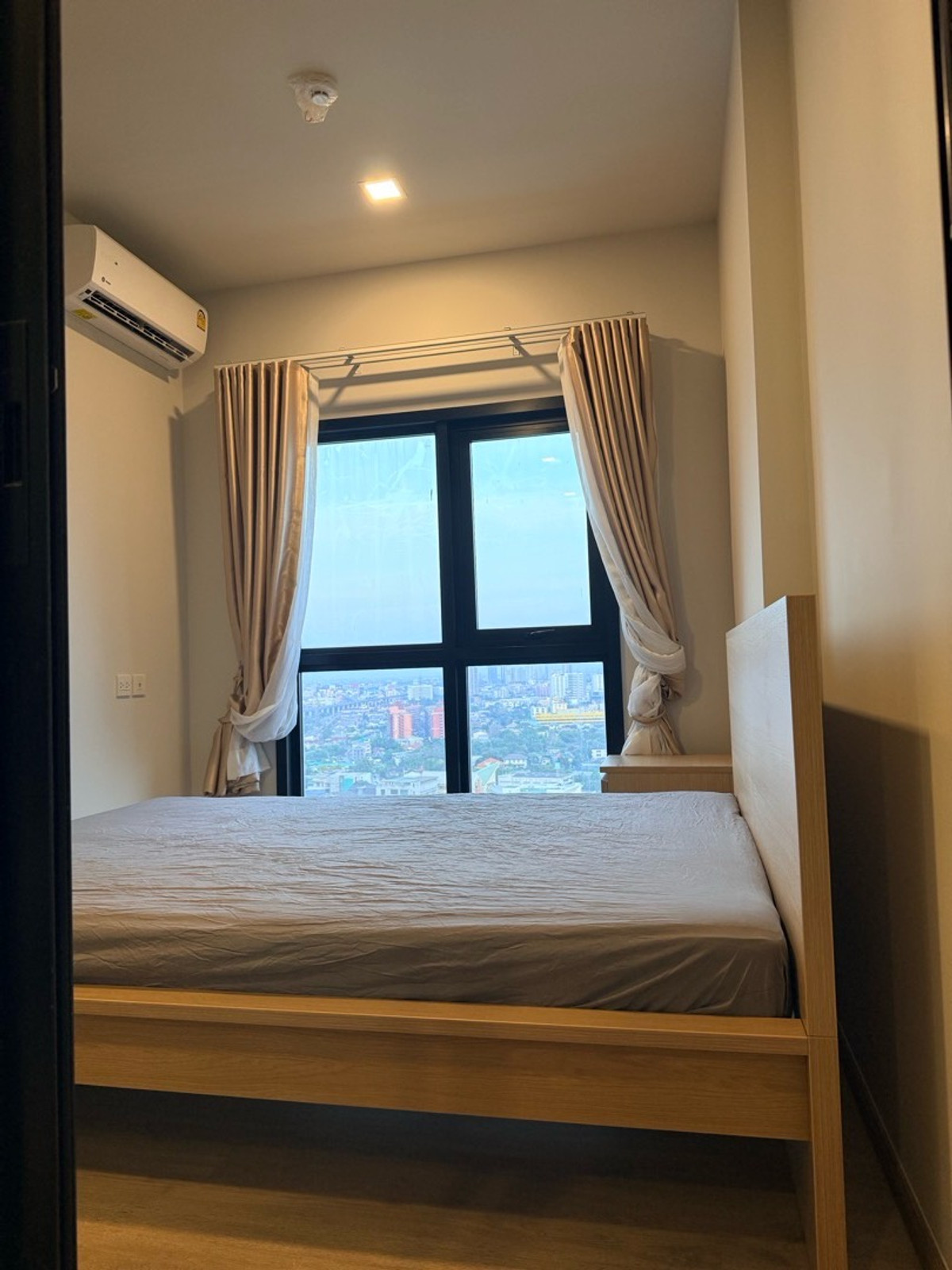 ให้เช่าคอนโดพัฒนาการ ศรีนครินทร์ : METRIS PATTANAKARN-EKKAMAI #PetFriendly เมทริส​ พัฒนาการ-เอกมัย  ​