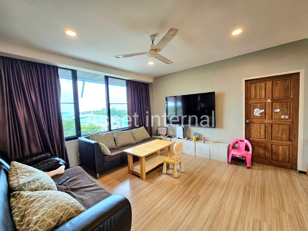 For SaleHome OfficeMin Buri, Romklao : Land for sale with Home Office, 4 and a half storey office, area 1 rai, 10 bedrooms, 9 bathrooms, parking for 50 cars, with 16 kw Solar cell panel, Saen Saep Subdistrict, Min Buri District, Bangkok