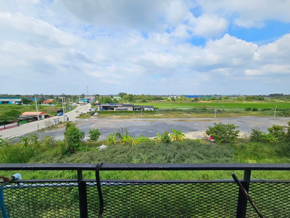 For SaleHome OfficeMin Buri, Romklao : Land for sale with Home Office, 4 and a half storey office, area 1 rai, 10 bedrooms, 9 bathrooms, parking for 50 cars, with 16 kw Solar cell panel, Saen Saep Subdistrict, Min Buri District, Bangkok