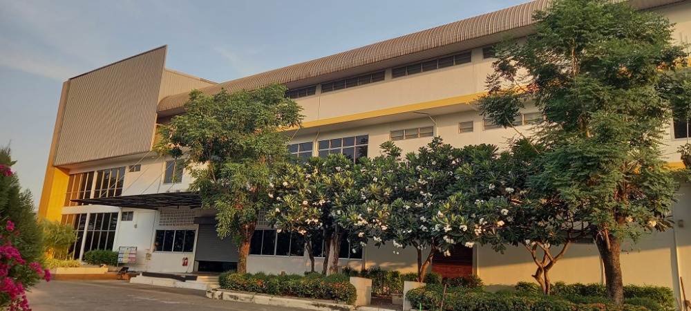 ขายโรงงานนครปฐม : 📣 ขายโรงงาน 20 ไร่ มี 2 อาคารใหญ่ 1โกดัง 1 โรงอาหาร มีรง. 4 พื้นที่สีม่วง ห่างถนนเพชรเกษม 1 กม. อยู่หลังบิ๊กซีอ้อมใหญ่ จังหวัดนครปฐม