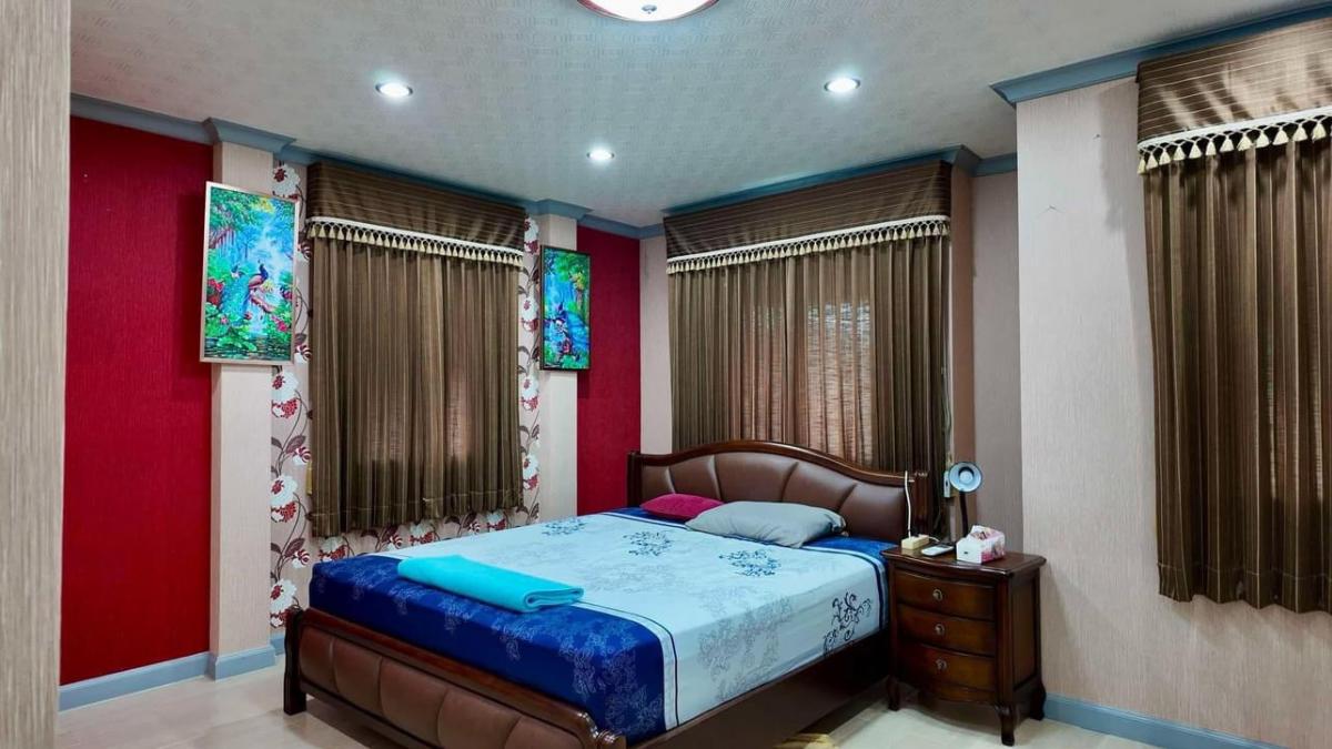 For SaleHouseRathburana, Suksawat : SALE Urgent sale, great value single house, Wararom Pracha Uthit 98, ready to move in, free furniture worth hundreds of thousands