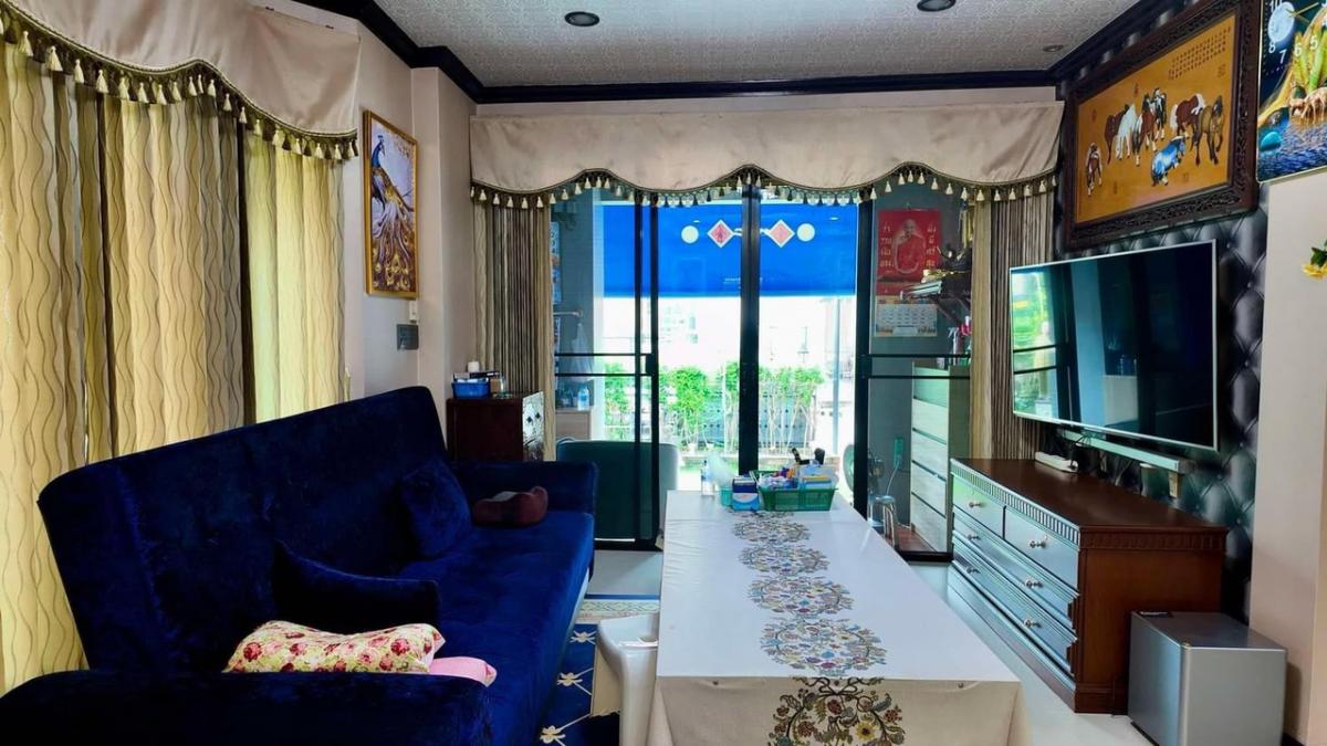 For SaleHouseRathburana, Suksawat : SALE Urgent sale, great value single house, Wararom Pracha Uthit 98, ready to move in, free furniture worth hundreds of thousands