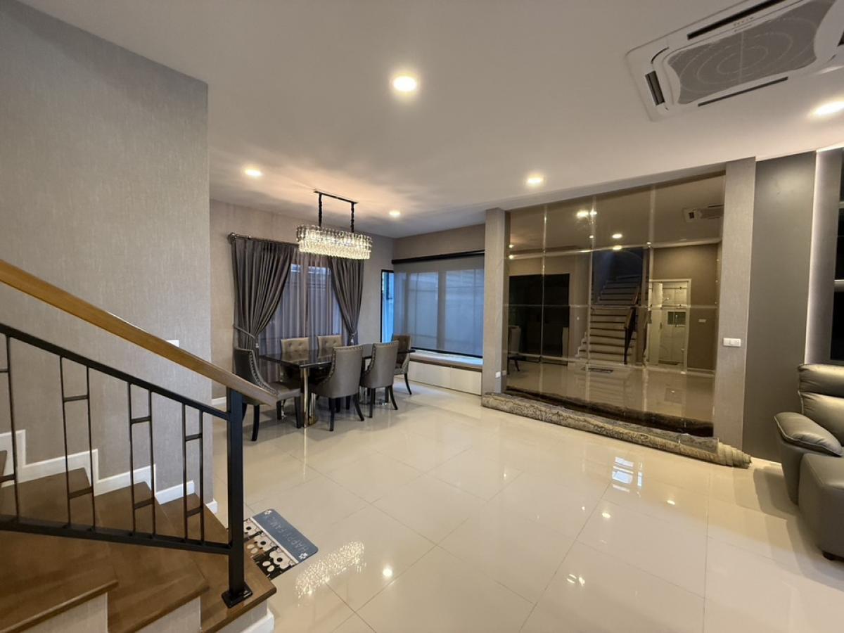 ให้เช่าบ้านลาดกระบัง สุวรรณภูมิ : ให้เช่า Hampton Rama 9 แฮมป์ตัน พระราม 9