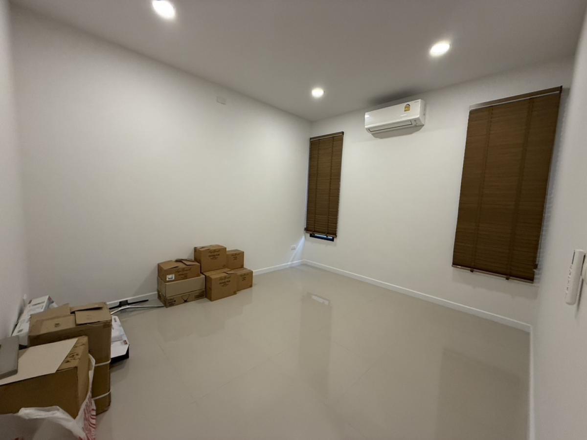 ให้เช่าบ้านลาดกระบัง สุวรรณภูมิ : ให้เช่า Hampton Rama 9 แฮมป์ตัน พระราม 9