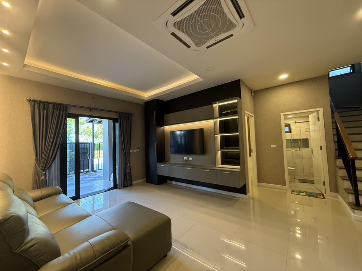 ให้เช่าบ้านลาดกระบัง สุวรรณภูมิ : ให้เช่า Hampton Rama 9 แฮมป์ตัน พระราม 9