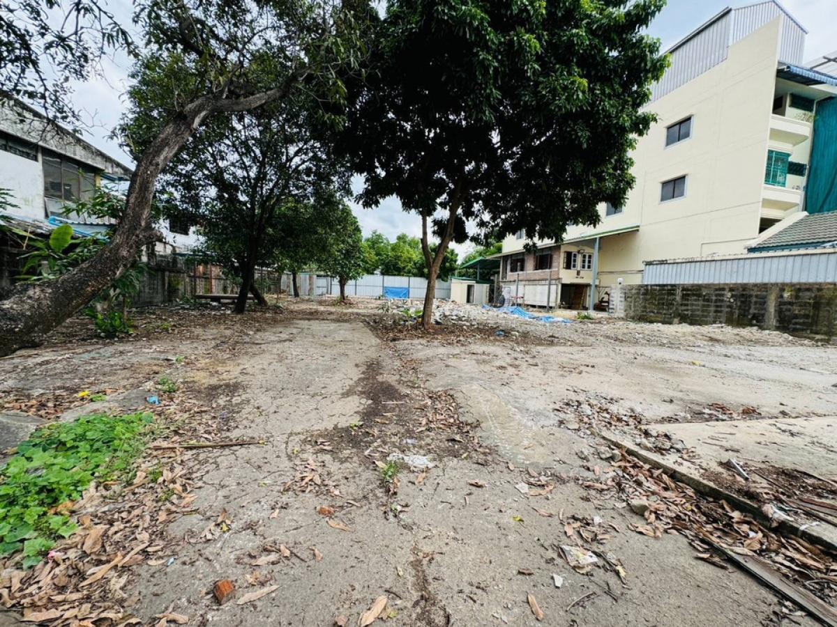 For SaleLandSukhumvit, Asoke, Thonglor : Land for sale, Sukhumvit 71, Pridi 14, Soi Misuwan 3, Intersection 16