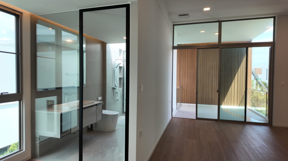 ขายบ้านพัฒนาการ ศรีนครินทร์ : ด่วน! ลดเป็นล้าน บ้านสุดหรูสไตล์โมเดิร์นลอฟท์ VIVE Rama9 หลังมุม ติดสวน