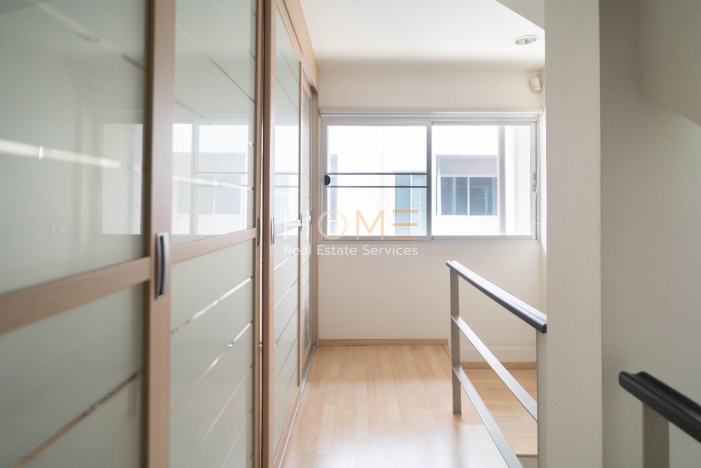 For RentTownhomePattanakan, Srinakarin : Townhome Noble Cube Pattanakarn / 3 Bedrooms (FOR RENT), Noble Cube Pattanakarn / Townhome 3 Bedrooms (FOR RENT) PALM774