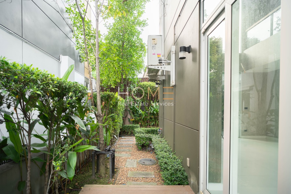 ขายบ้านลาดพร้าว เซ็นทรัลลาดพร้าว : บ้านเดี่ยว ลาดพร้าว ซอย 1 ✨ The Gallery House Pattern / Detached House 4 Bedrooms (FOR SALE), เดอะ แกลเลอรี่ เฮ้าส์ แพทเทิร์น / บ้านเดี่ยว 4 ห้องนอน (ขาย) RUK971