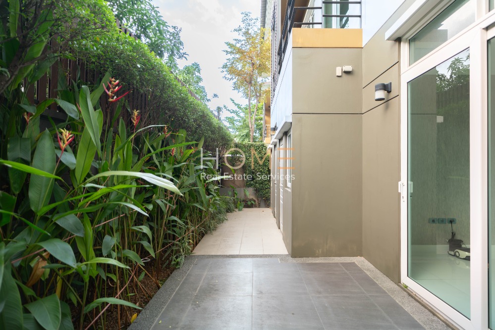 ขายบ้านลาดพร้าว เซ็นทรัลลาดพร้าว : บ้านเดี่ยว ลาดพร้าว ซอย 1 ✨ The Gallery House Pattern / Detached House 4 Bedrooms (FOR SALE), เดอะ แกลเลอรี่ เฮ้าส์ แพทเทิร์น / บ้านเดี่ยว 4 ห้องนอน (ขาย) RUK971