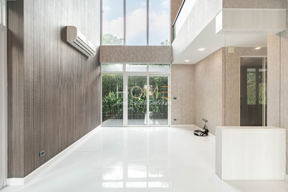 ขายบ้านลาดพร้าว เซ็นทรัลลาดพร้าว : บ้านเดี่ยว ลาดพร้าว ซอย 1 ✨ The Gallery House Pattern / Detached House 4 Bedrooms (FOR SALE), เดอะ แกลเลอรี่ เฮ้าส์ แพทเทิร์น / บ้านเดี่ยว 4 ห้องนอน (ขาย) RUK971