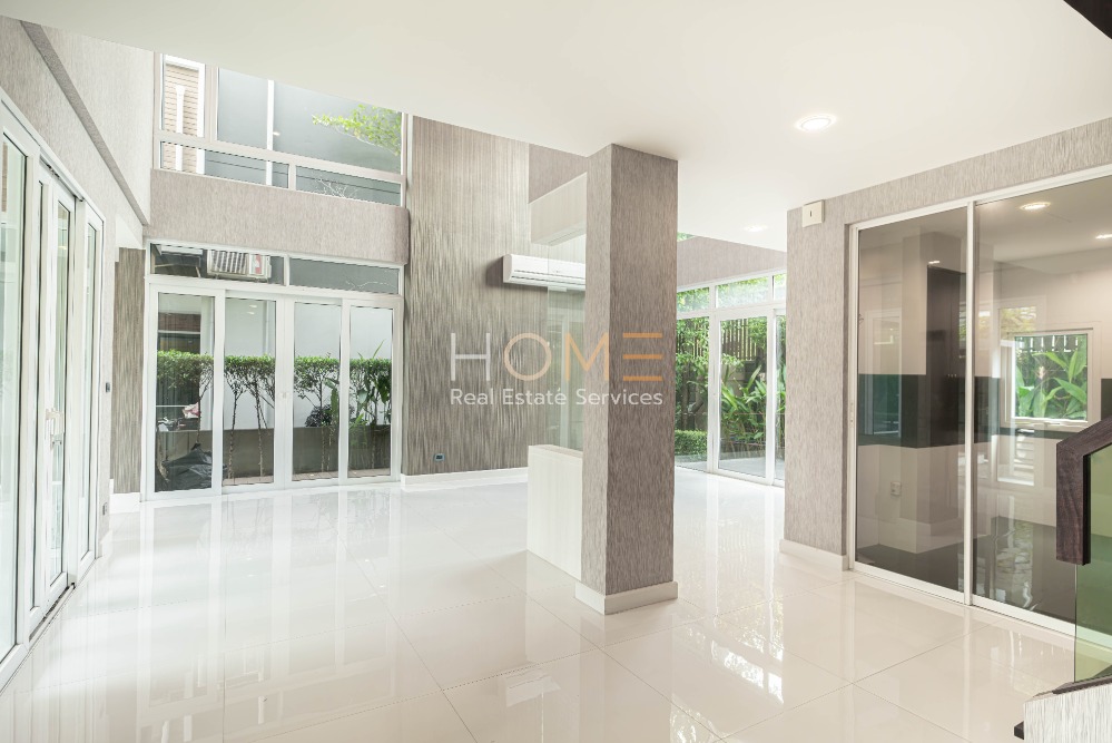 ขายบ้านลาดพร้าว เซ็นทรัลลาดพร้าว : บ้านเดี่ยว ลาดพร้าว ซอย 1 ✨ The Gallery House Pattern / Detached House 4 Bedrooms (FOR SALE), เดอะ แกลเลอรี่ เฮ้าส์ แพทเทิร์น / บ้านเดี่ยว 4 ห้องนอน (ขาย) RUK971