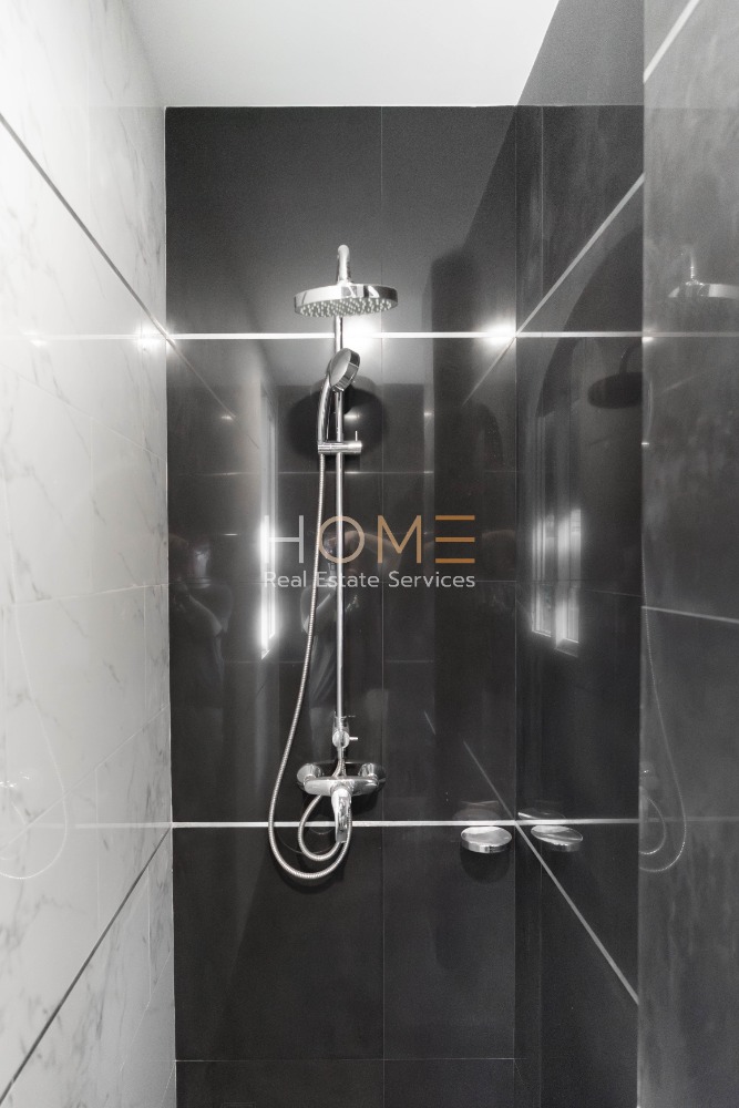 ขายบ้านลาดพร้าว เซ็นทรัลลาดพร้าว : บ้านเดี่ยว ลาดพร้าว ซอย 1 ✨ The Gallery House Pattern / Detached House 4 Bedrooms (FOR SALE), เดอะ แกลเลอรี่ เฮ้าส์ แพทเทิร์น / บ้านเดี่ยว 4 ห้องนอน (ขาย) RUK971