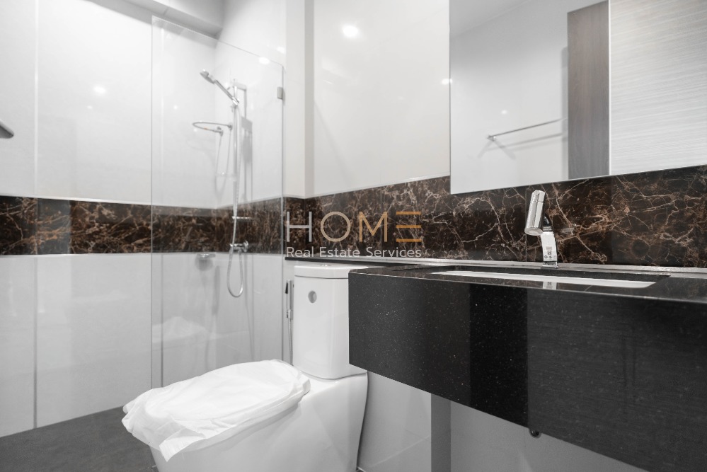 ขายบ้านลาดพร้าว เซ็นทรัลลาดพร้าว : บ้านเดี่ยว ลาดพร้าว ซอย 1 ✨ The Gallery House Pattern / Detached House 4 Bedrooms (FOR SALE), เดอะ แกลเลอรี่ เฮ้าส์ แพทเทิร์น / บ้านเดี่ยว 4 ห้องนอน (ขาย) RUK971