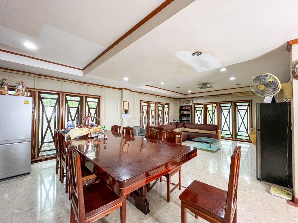 ขายบ้านพระราม 3 สาธุประดิษฐ์ : บ้านเดี่ยวใจกลางเมือง ย่านสาทร ✨ บ้านเดี่ยว สาธุประดิษฐ์ 34 / 6 ห้องนอน (ขาย), Detached House Sathu Pradit 34 / 6 Bedrooms (FOR SALE) NONT008