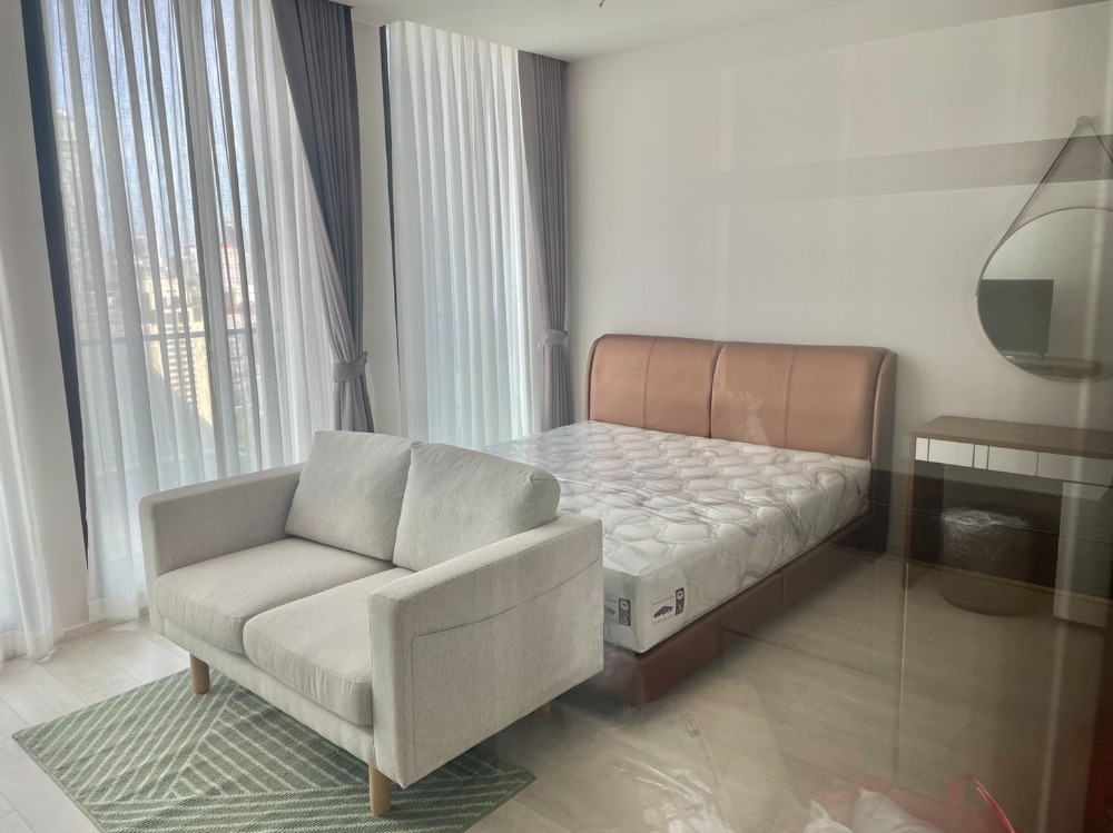ให้เช่าคอนโดวิทยุ ชิดลม หลังสวน : (for rent) Noble Ploenchit ติดรถไฟฟ้า BTS เพลินจิต