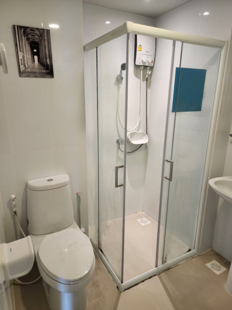 For RentCondoOnnut, Udomsuk : [Vacant room] Condo for rent, The Escape, Sukhumvit 101/1, ready to move in, Building F, open view