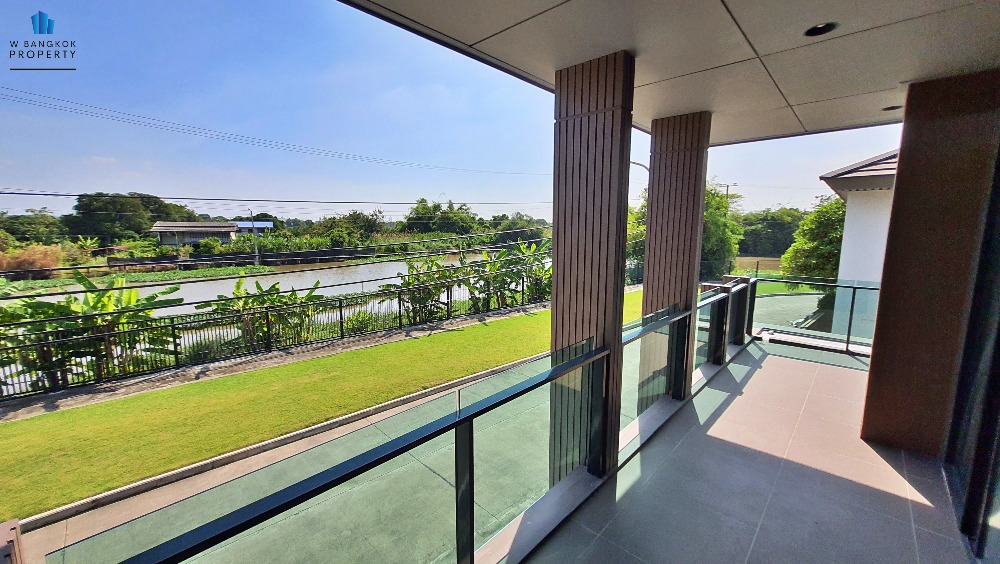 For SaleHouseBangna, Bearing, Lasalle : Luxury house for sale, Burasiri Bangna, Km. 26, River Side, largest house Type, 5 bedrooms, 5 bathrooms, 3 parking, 337 sq.m. on 96.7 sq.w. of land
