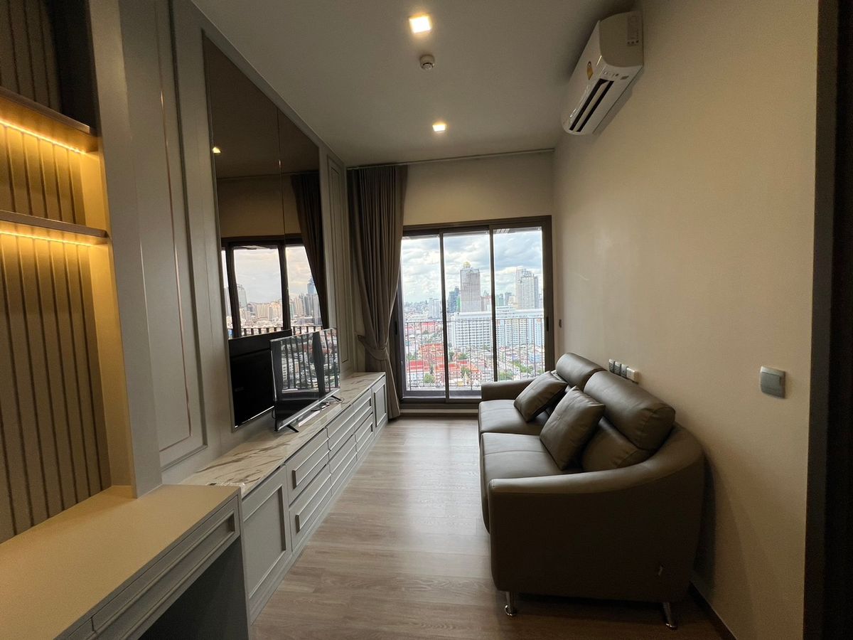 For RentCondoSathorn, Narathiwat : Rhythm Charoenkrung Pavillion Condo Rental Rental