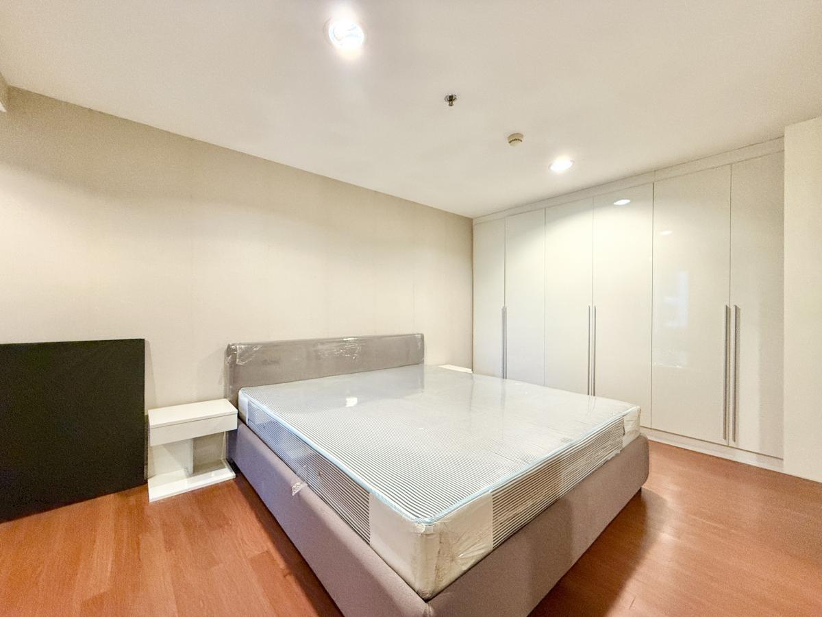 ขายคอนโดพระราม 9 เพชรบุรีตัดใหม่ RCA : 28/02/2026, รวมค่าโอนสุดคุ้ม! คอนโด Belle Grand Rama 9 3 ห้องนอน ใกล้ BTS/MRT พระราม 9 ขนาดใหญ่ 99 ตร.ม. พร้อมสิ่งอำนวยความสะดวกครบ ราคา 10.8 ล้าน!