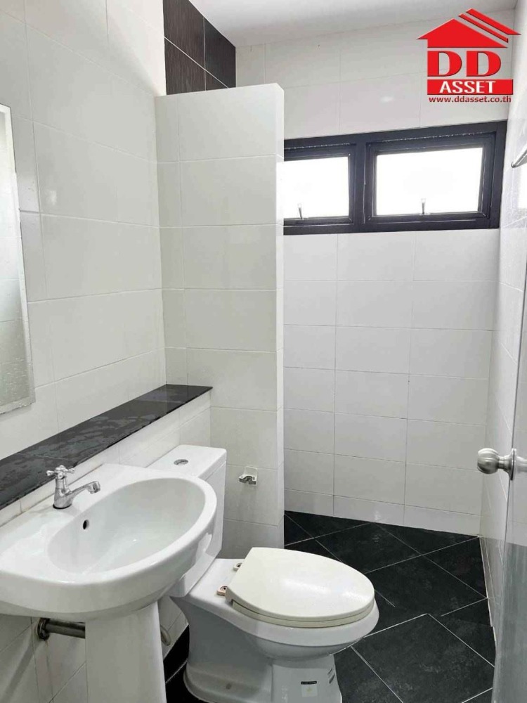 For SaleHousePrachin Buri : Single house for sale, Pruksa Village The Privy 1 project, Prachin Buri, near Industrial Estate 304, only 9 minutes, code: H8129